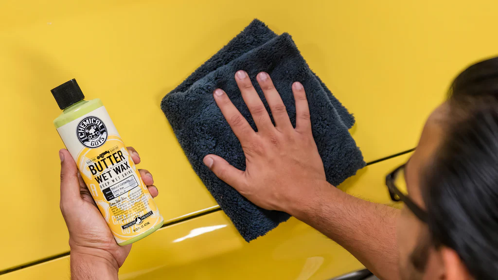 Clean car paint after removing tree sap without damaging clear coat